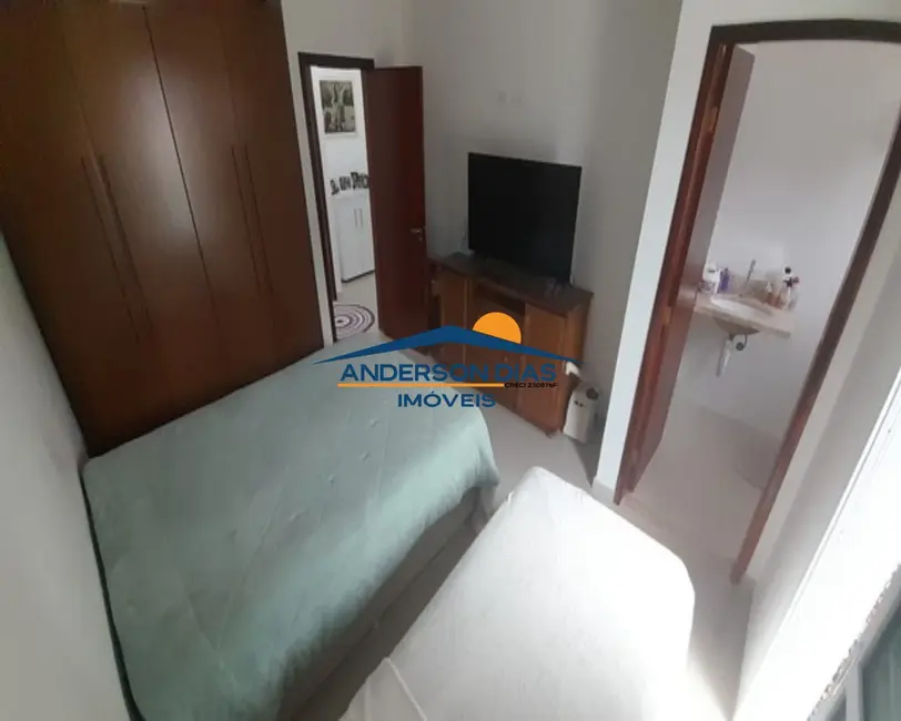 Foto 2 de Casa de Condomínio com 2 quartos à venda, 98m2 em Praia das Palmeiras, Caraguatatuba - SP