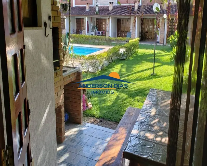 Foto 4 de Casa com 2 quartos à venda, 177m2 em Massaguaçu, Caraguatatuba - SP