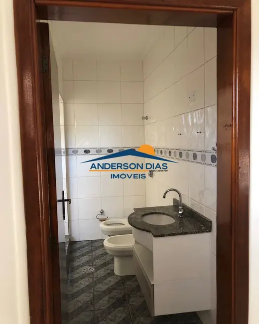 Foto 9 de Casa com 2 quartos para alugar, 400m2 em Caraguatatuba - SP