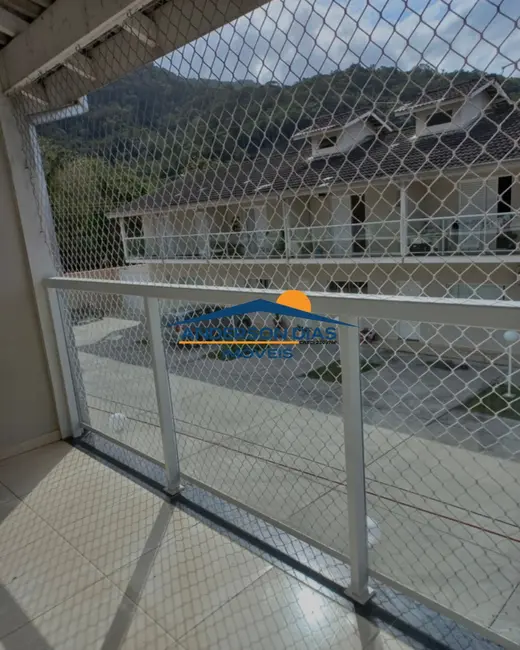 Foto 6 de Casa com 2 quartos à venda, 100m2 em Cidade Jardim, Caraguatatuba - SP