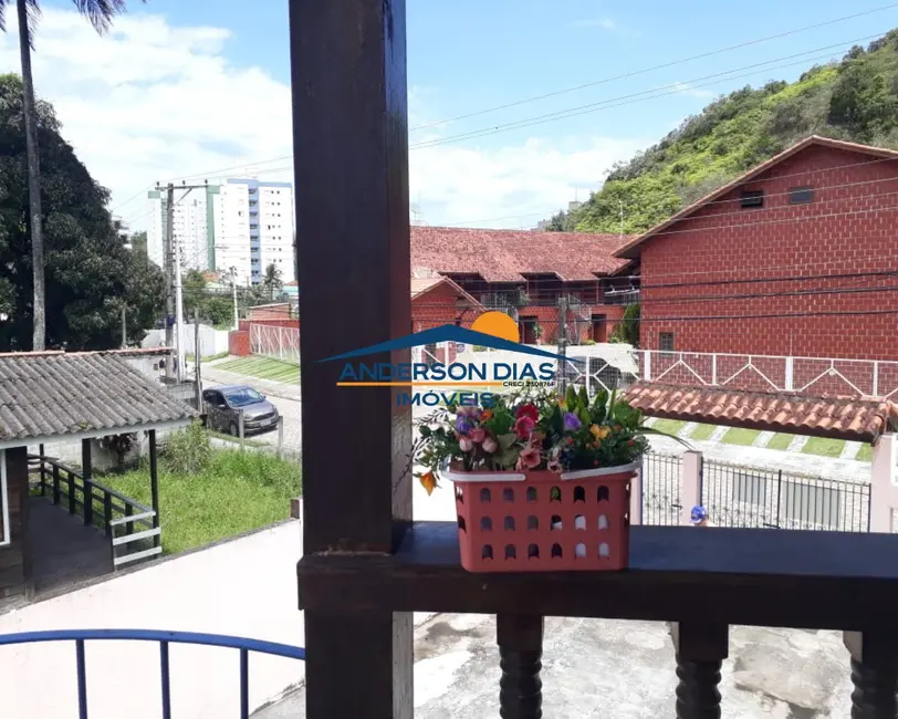Foto 1 de Casa com 2 quartos à venda, 56m2 em Loteamento Balneário Camburi, Caraguatatuba - SP