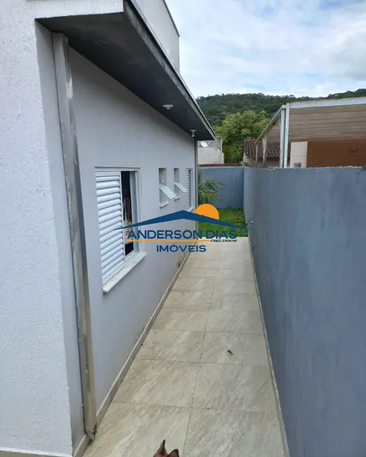 Casa com 2 quartos à venda, 65m2 em Massaguaçu, Caraguatatuba - SP - imagem 4 Foto 4 de Casa com 2 quartos à venda, 65m2 em Massaguaçu, Caraguatatuba - SP