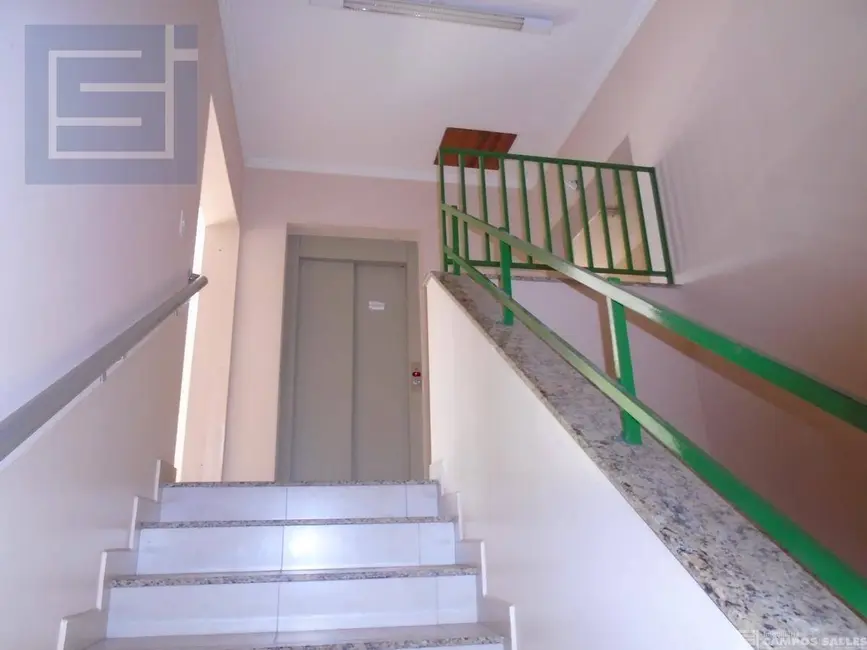 Foto 2 de Sala Comercial para alugar, 330m2 em Centro, Socorro - SP