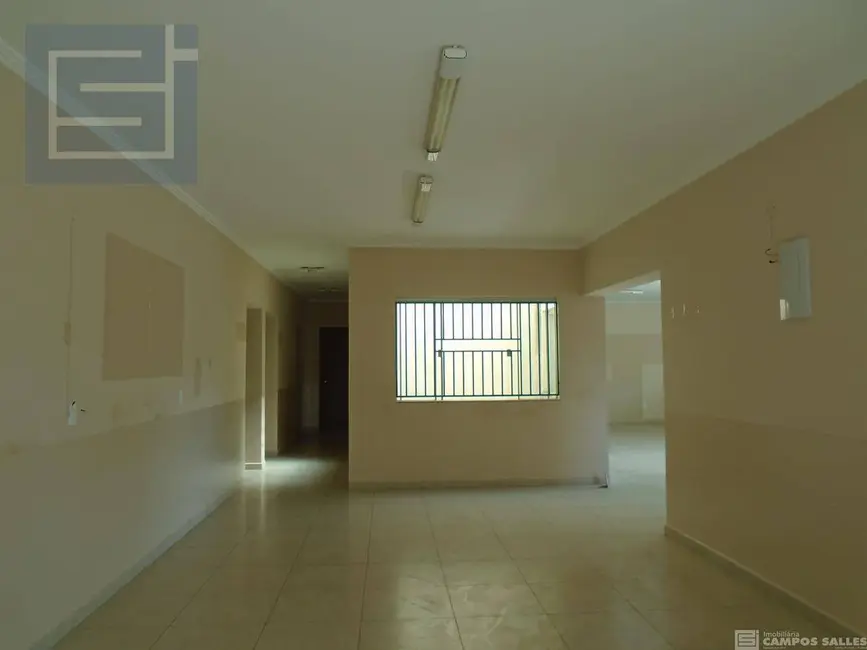 Foto 8 de Sala Comercial para alugar, 330m2 em Centro, Socorro - SP