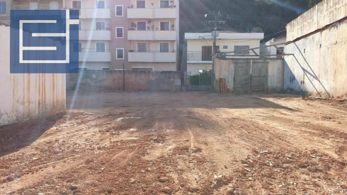 Foto 2 de Terreno / Lote à venda, 1147m2 em Centro, Socorro - SP