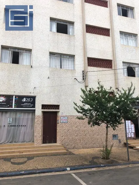 Foto 1 de Apartamento com 2 quartos para alugar, 74m2 em Centro, Socorro - SP