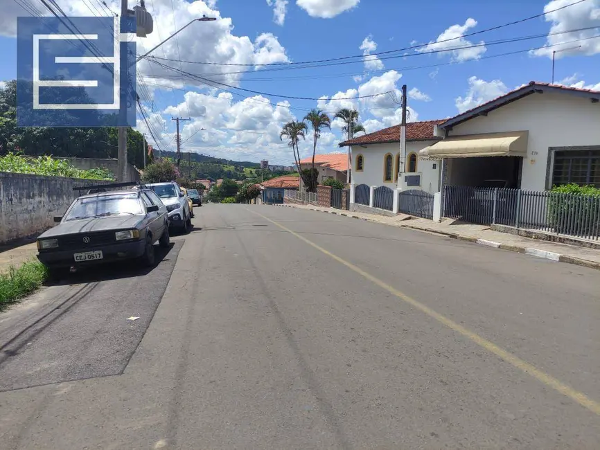 Casa com 3 quartos para alugar, 184m2 em Socorro - SP - imagem 2 Foto 2 de Casa com 3 quartos para alugar, 184m2 em Socorro - SP