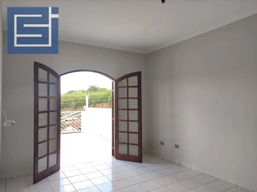 Casa com 3 quartos para alugar, 184m2 em Socorro - SP - imagem 6 Foto 6 de Casa com 3 quartos para alugar, 184m2 em Socorro - SP