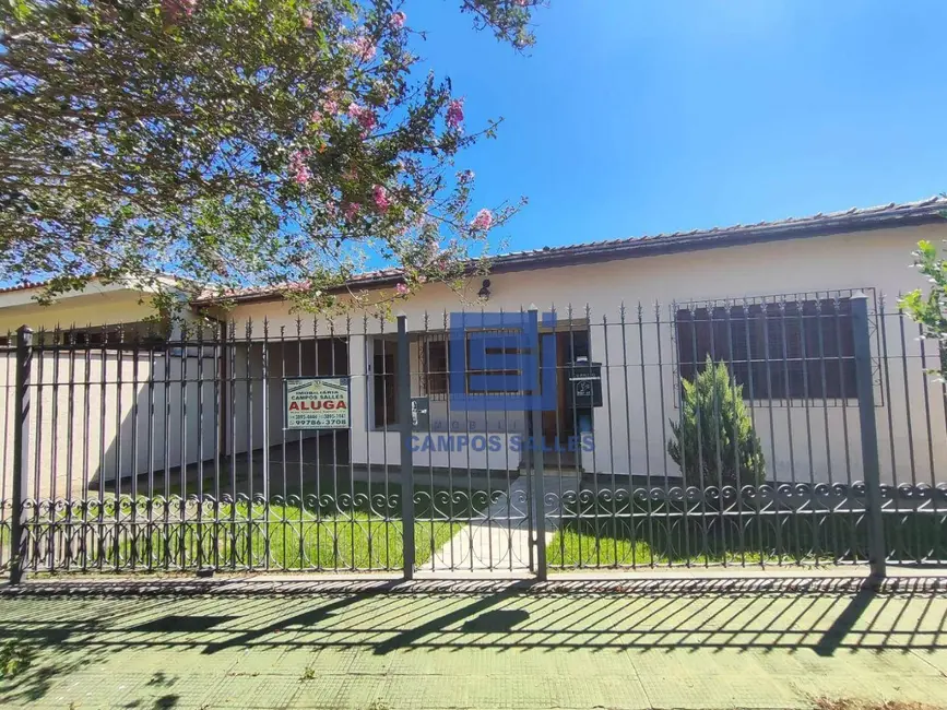 Foto 1 de Casa com 3 quartos para alugar, 200m2 em Socorro - SP