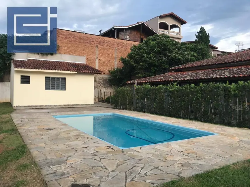 Foto 2 de Casa com 4 quartos à venda, 900m2 em Centro, Socorro - SP