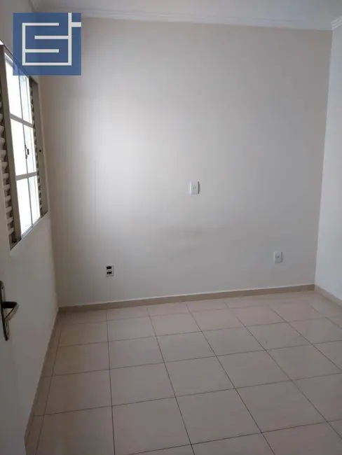 Foto 8 de Casa com 3 quartos para alugar, 150m2 em Socorro - SP