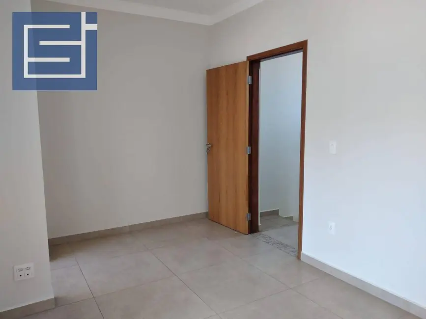 Foto 5 de Casa com 4 quartos à venda em Centro, Socorro - SP