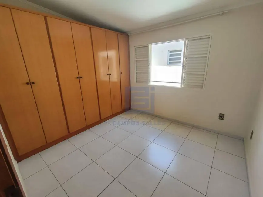 Casa com 3 quartos para alugar em Centro, Socorro - SP - imagem 4 Foto 4 de Casa com 3 quartos para alugar em Centro, Socorro - SP
