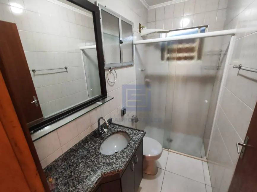 Casa com 3 quartos para alugar em Centro, Socorro - SP - imagem 3 Foto 3 de Casa com 3 quartos para alugar em Centro, Socorro - SP