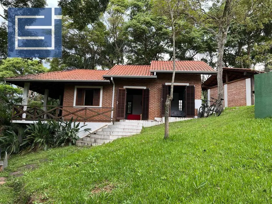 Foto 2 de Chácara com 6 quartos à venda em Socorro - SP