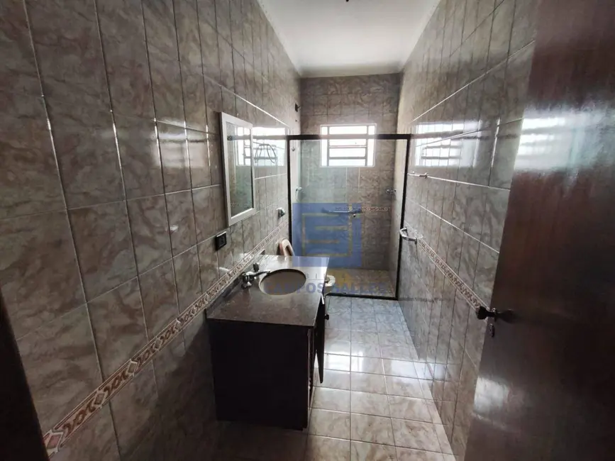 Foto 8 de Casa com 2 quartos para alugar em Centro, Socorro - SP