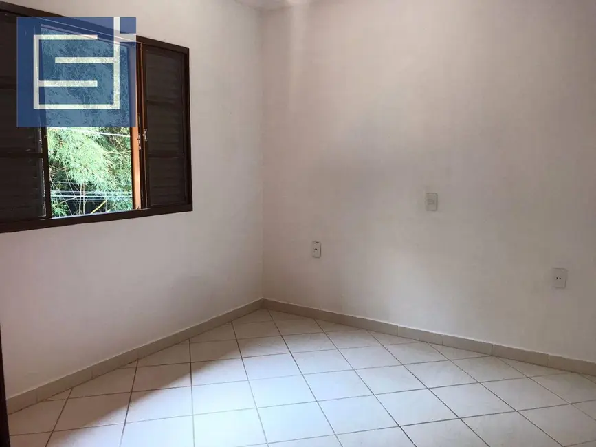 Foto 7 de Casa com 4 quartos para alugar em Socorro - SP