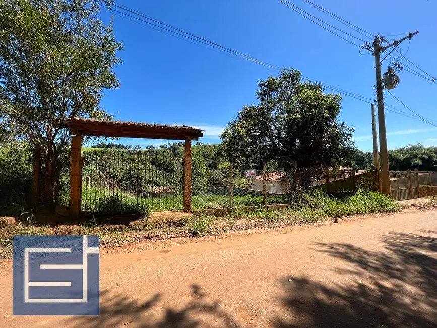 Foto 1 de Terreno / Lote à venda, 945m2 em Socorro - SP