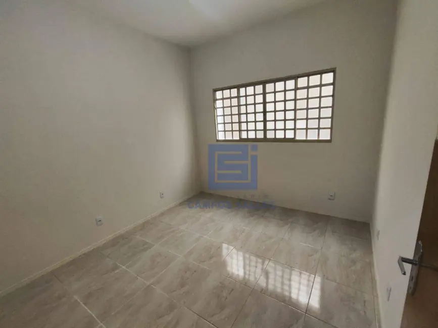 Foto 6 de Casa com 3 quartos para alugar em Centro, Socorro - SP