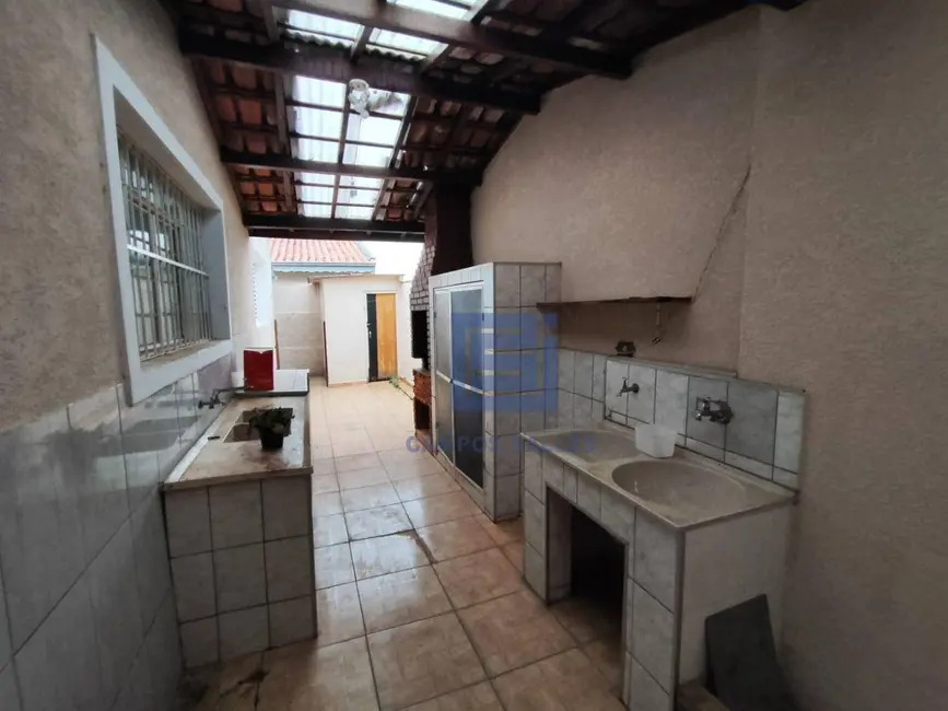 Foto 9 de Casa com 2 quartos para alugar em Socorro - SP