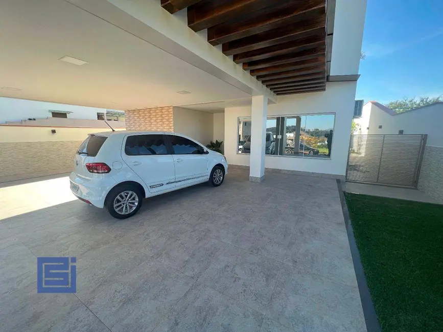 Foto 3 de Casa de Condomínio com 3 quartos à venda, 364m2 em Socorro - SP