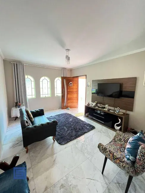 Foto 3 de Casa com 3 quartos à venda, 167m2 em Socorro - SP