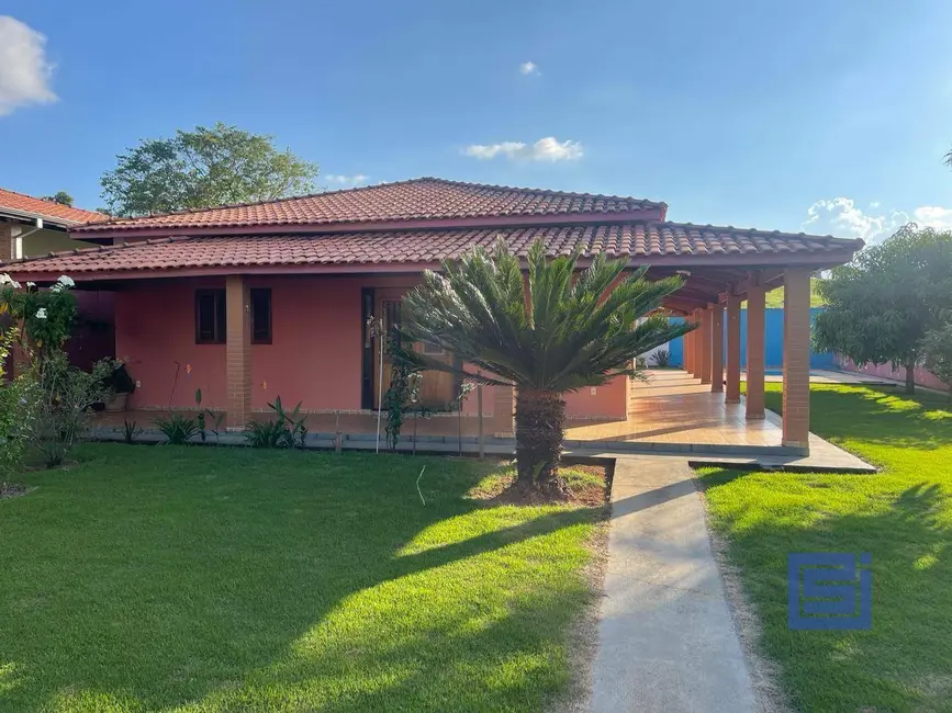 Foto 2 de Chácara com 3 quartos à venda, 600m2 em Socorro - SP