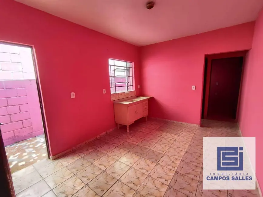 Casa com 2 quartos para alugar em Centro, Socorro - SP - imagem 8 Foto 8 de Casa com 2 quartos para alugar em Centro, Socorro - SP