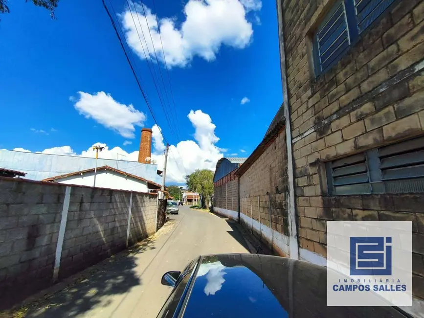 Casa com 2 quartos para alugar em Centro, Socorro - SP - imagem 3 Foto 3 de Casa com 2 quartos para alugar em Centro, Socorro - SP