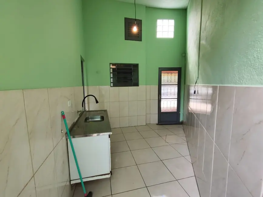 Foto 7 de Casa com 2 quartos para alugar em Centro, Socorro - SP