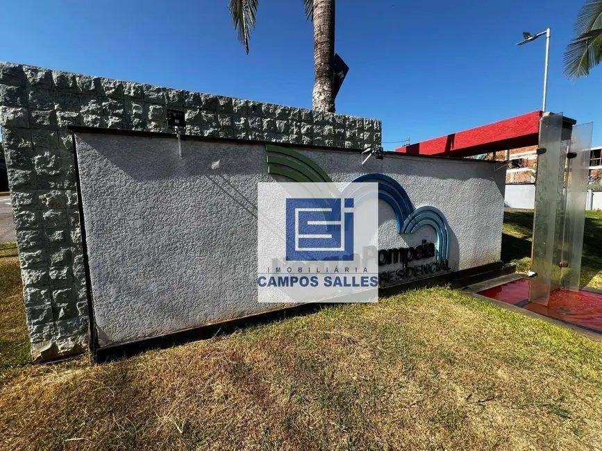 Foto 1 de Terreno / Lote à venda, 495m2 em Socorro - SP