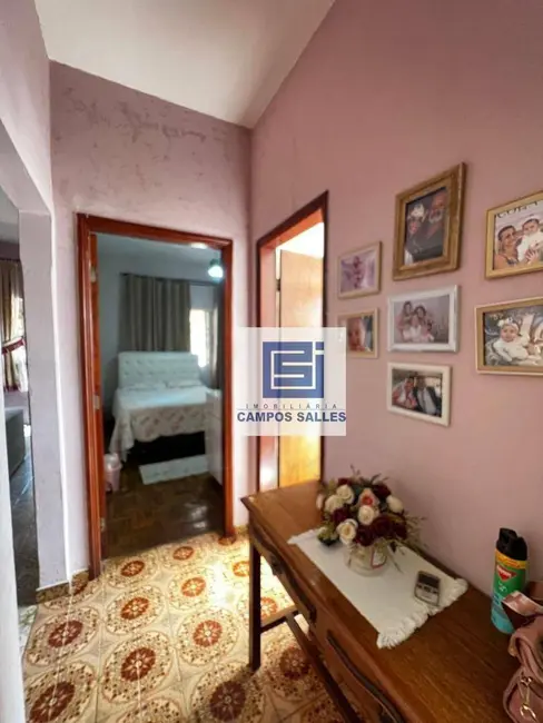 Foto 8 de Casa com 2 quartos à venda, 207m2 em Centro, Socorro - SP