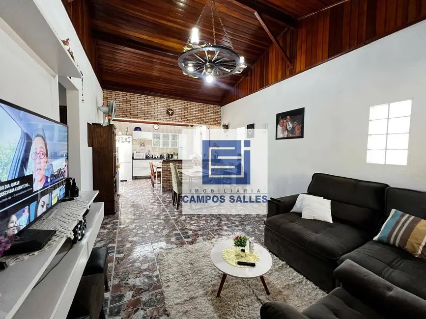 Foto 5 de Chácara com 3 quartos à venda, 1300m2 em Socorro - SP