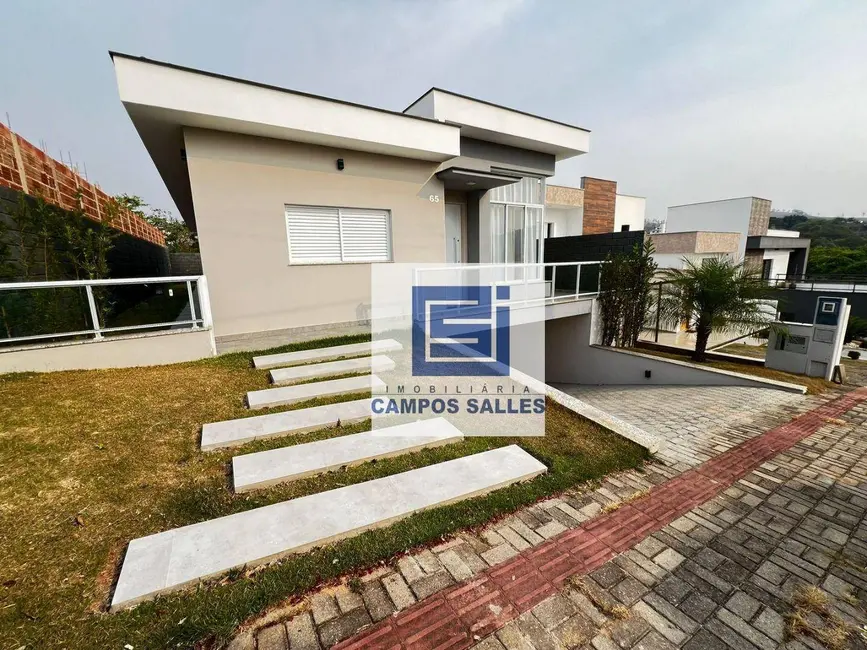 Foto 1 de Casa de Condomínio com 3 quartos à venda e para alugar, 364m2 em Socorro - SP