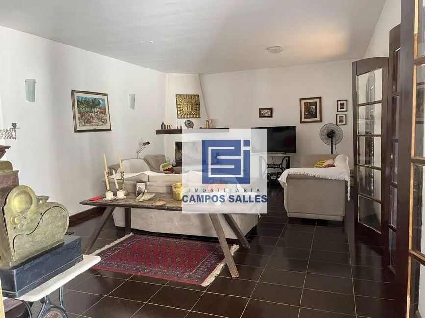 Foto 4 de Casa à venda, 608m2 em Socorro - SP