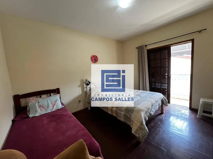Foto 4 de Casa com 3 quartos à venda, 1000m2 em Socorro - SP
