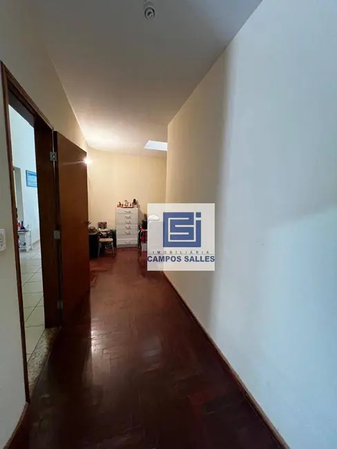 Foto 3 de Casa com 3 quartos à venda, 1000m2 em Socorro - SP