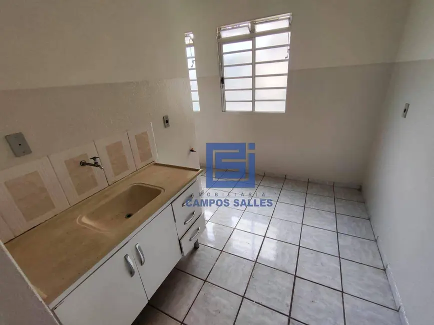 Foto 8 de Apartamento com 2 quartos para alugar em Centro, Socorro - SP