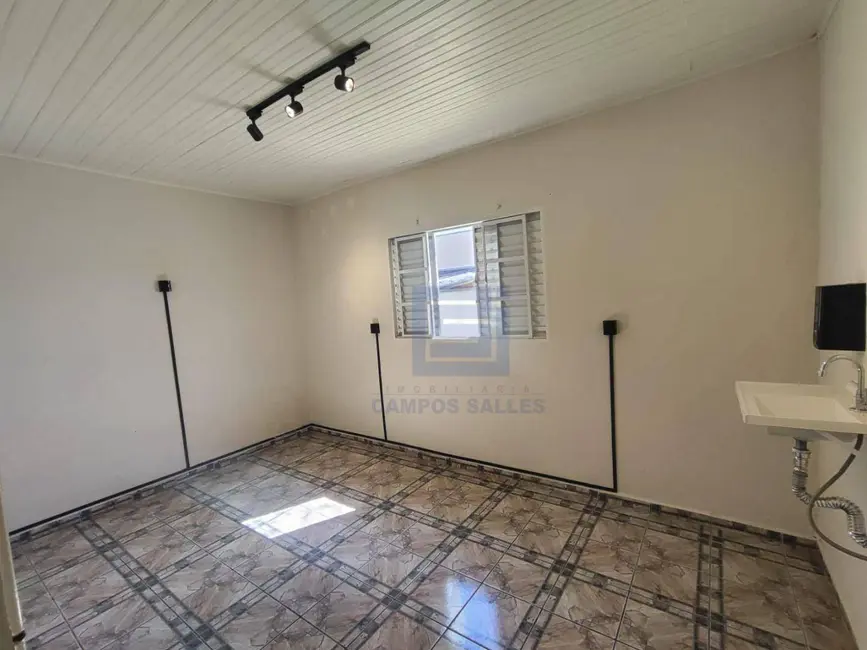 Casa com 1 quarto para alugar em Centro, Socorro - SP - imagem 4 Foto 4 de Casa com 1 quarto para alugar em Centro, Socorro - SP