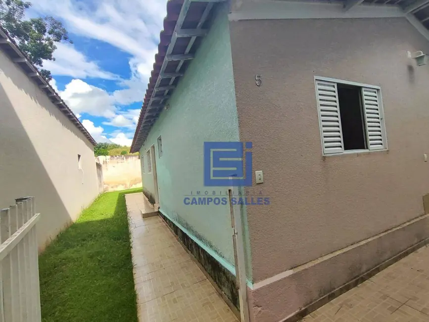 Casa com 1 quarto para alugar em Socorro - SP - imagem 2 Foto 2 de Casa com 1 quarto para alugar em Socorro - SP