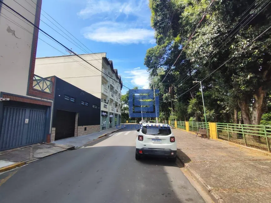 Foto 2 de Apartamento com 3 quartos para alugar, 90m2 em Centro, Socorro - SP