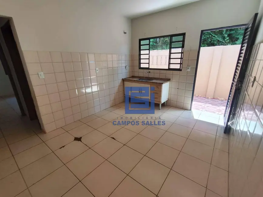 Foto 7 de Casa com 2 quartos para alugar em Socorro - SP