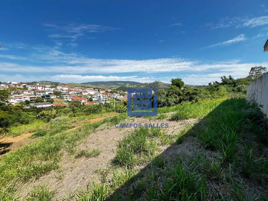 Foto 1 de Terreno / Lote à venda, 250m2 em Centro, Socorro - SP
