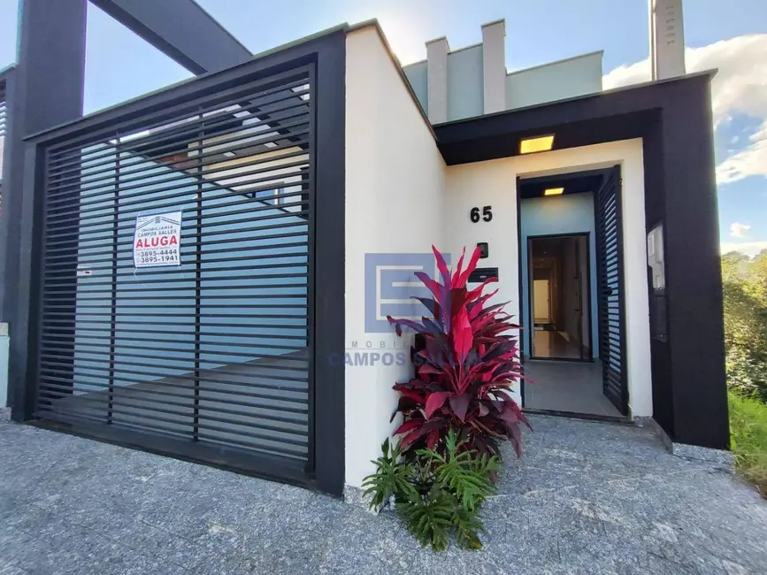 Foto 1 de Casa com 3 quartos para alugar em Socorro - SP