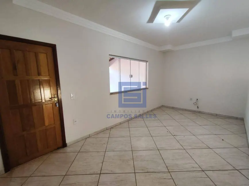 Foto 8 de Casa com 2 quartos para alugar em Socorro - SP