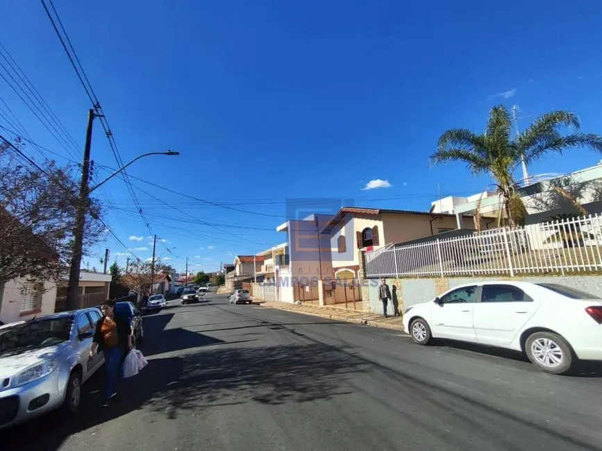 Foto 2 de Casa com 3 quartos para alugar, 212m2 em Centro, Socorro - SP