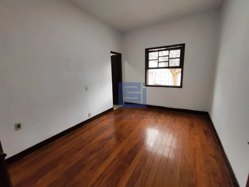 Casa com 3 quartos para alugar em Centro, Socorro - SP - imagem 5 Foto 5 de Casa com 3 quartos para alugar em Centro, Socorro - SP