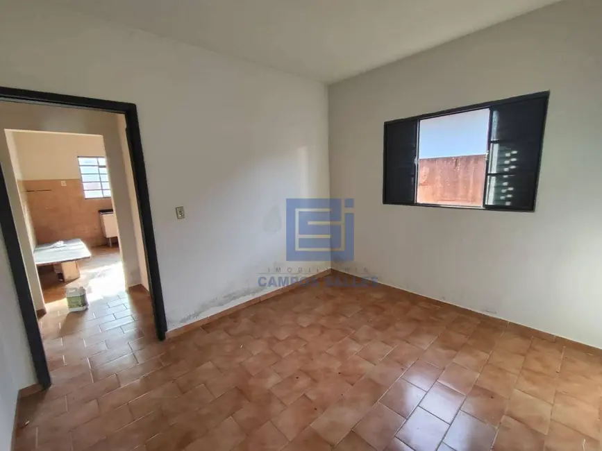 Foto 4 de Casa com 2 quartos para alugar em Socorro - SP
