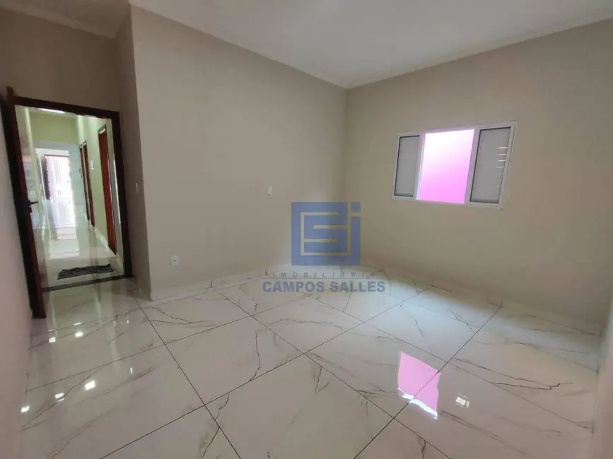 Foto 4 de Casa com 3 quartos para alugar em Socorro - SP