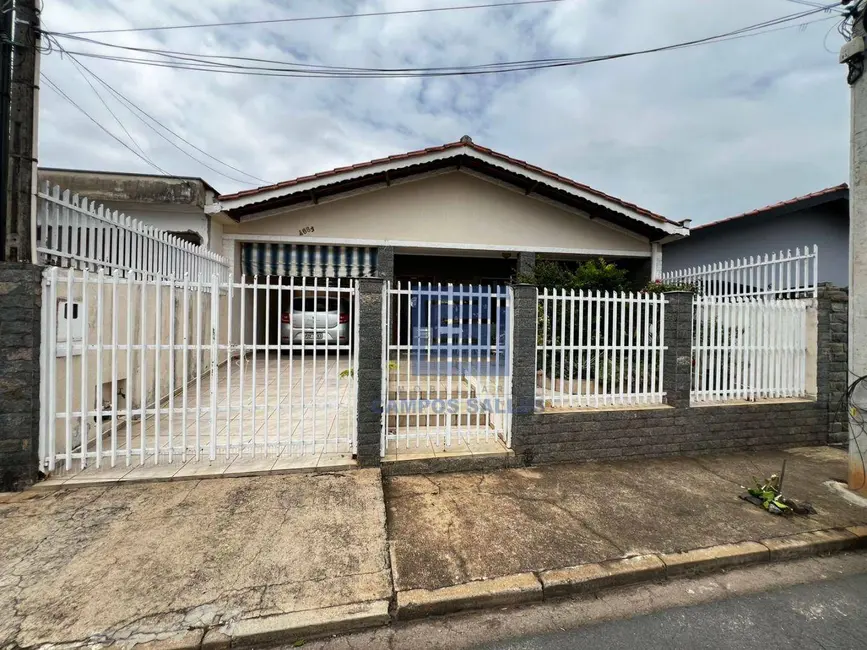 Foto 1 de Casa à venda, 262m2 em Socorro - SP